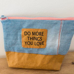 APC 1208 hdr 2 300x300 - kleine Papier-Leder Tasche -do more things you love-
