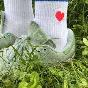 IMG 2616 300x300 - Socken bestickt mit deinem Wunschmotiv
